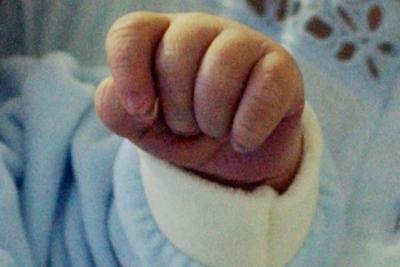 Congedo papà, stop ai due giorni facoltativi per il 2017