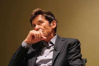 Morandi recluta nel cd gli autori Morandi recluta nel cd gli autori