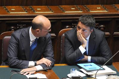 Renzi scarica Alfano: Renzi scarica Alfano: